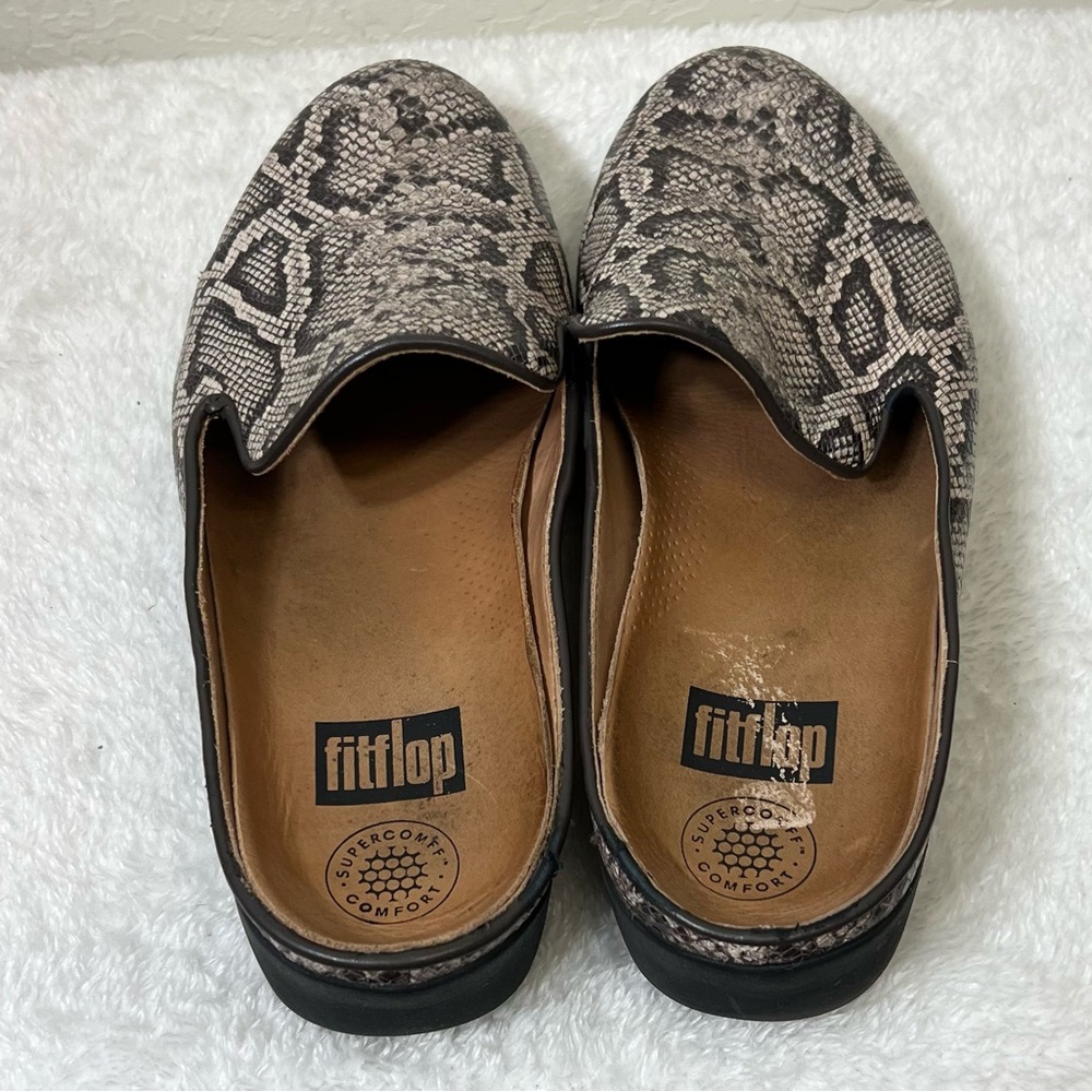 FitFlop Superskate leather slip-on mule shoes in a snake print Size 8.5 - Picture 5 of 12